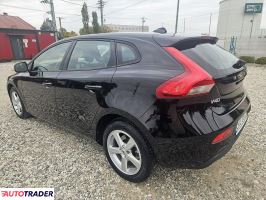 Volvo V40 2016 2.0 120 KM