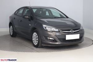 Opel Astra 2013 1.6 113 KM