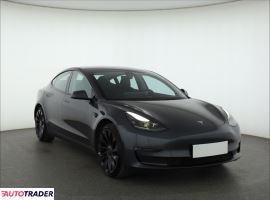 Tesla Model 3 2022 505 KM