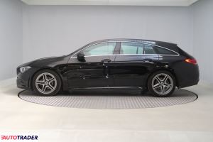 Mercedes Pozostałe 2022 1.3 134 KM