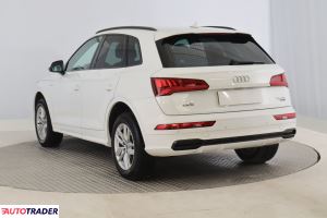 Audi Q5 2019 2.0 160 KM