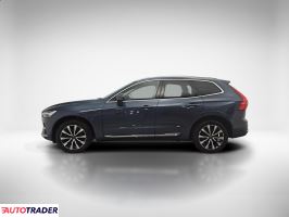Volvo XC60 2022 2.0 197 KM