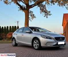 Volvo V40 2015 2 120 KM Volvo V40 2015 2 120 KM