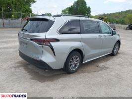 Toyota Sienna 2023 2