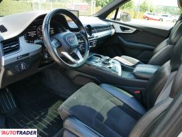 Audi Q7 2016 3.0 272 KM