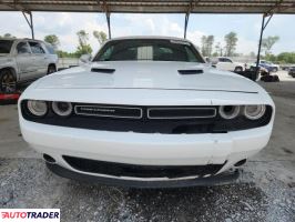 Dodge Challenger 2021 3
