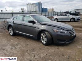 Ford Taurus 2019 3