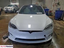 Tesla Model S 2022