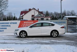 Opel Insignia 2020 2.0 200 KM