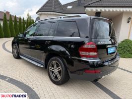 Mercedes GL 2009 4.0 306 KM