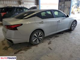 Nissan Altima 2021 2