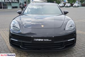 Porsche Panamera 2019 3.0 330 KM