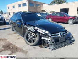 Mercedes 300 2021 2