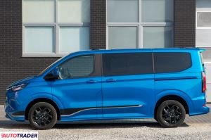 Ford Tourneo Custom 2025 2.5 232 KM