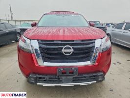 Nissan Pathfinder 2023 3