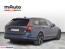 Volvo V90 2021 2.0 303 KM