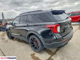 Ford Explorer 2021 3