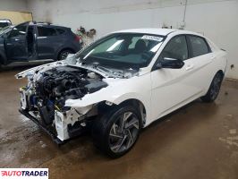 Hyundai Elantra 2025 2