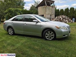 Toyota Camry - zobacz ofertę