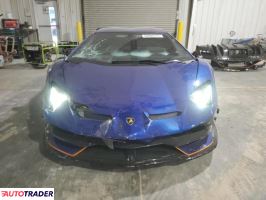 Lamborghini Aventador 2020 6