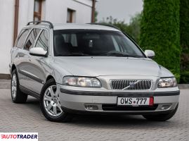 Volvo V70 2001 2.4 140 KM