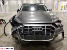 Audi Q7 2020 3