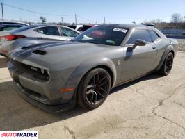 Dodge Challenger 2019 6