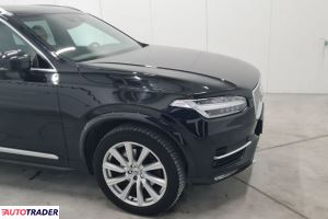 Volvo XC90 2018 2.0 235 KM