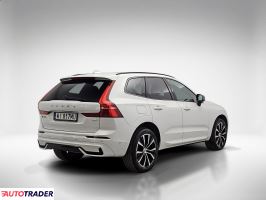 Volvo XC60 2023 2.0 310 KM