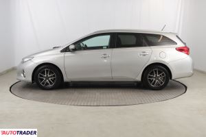 Toyota Auris 2014 1.6 130 KM