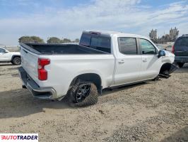 Chevrolet Silverado 2020 3