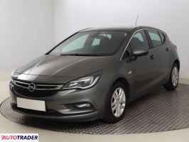 Opel Astra 2018 1.4 147 KM