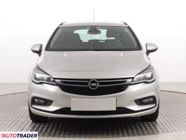 Opel Astra 2019 1.4 123 KM