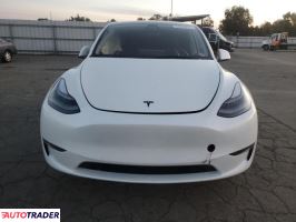 Tesla Model Y 2022 Tesla Model Y 2022