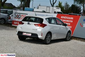 Toyota Auris 2013 1.8 136 KM Toyota Auris 2013 1.8 136 KM