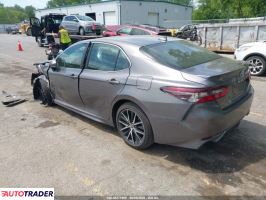 Toyota Camry 2024 2