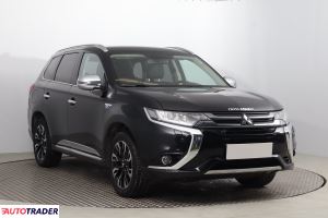 Mitsubishi Outlander 2015 2.0 160 KM