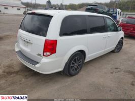 Dodge Grand Caravan 2019 3