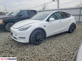 Tesla Model Y 2022