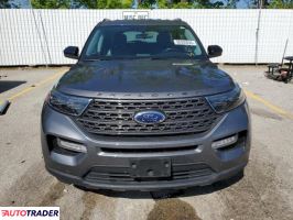 Ford Explorer 2022 2