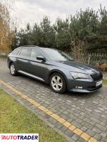 Skoda Superb 2016 1.6 120 KM