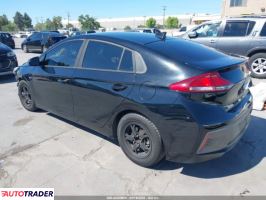 Hyundai IONIQ Hybrid 2019 1 Hyundai IONIQ Hybrid 2019 1
