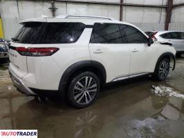 Nissan Pathfinder 2022 3