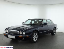 Jaguar XJ 2000 4.0 280 KM