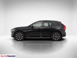 Volvo XC60 2022 2.0 197 KM