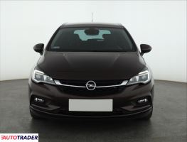 Opel Astra 2018 1.4 147 KM