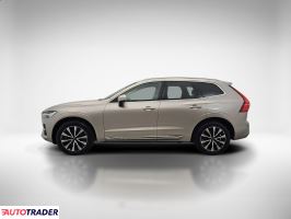 Volvo XC60 2023 2.0 197 KM