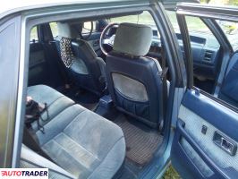 Mazda 626 1984 9.0 101 KM