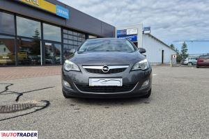Opel Astra 2010 1.6 116 KM Opel Astra 2010 1.6 116 KM