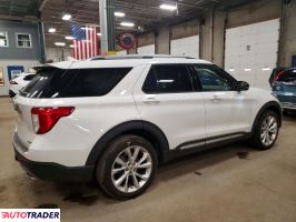 Ford Explorer 2023 3